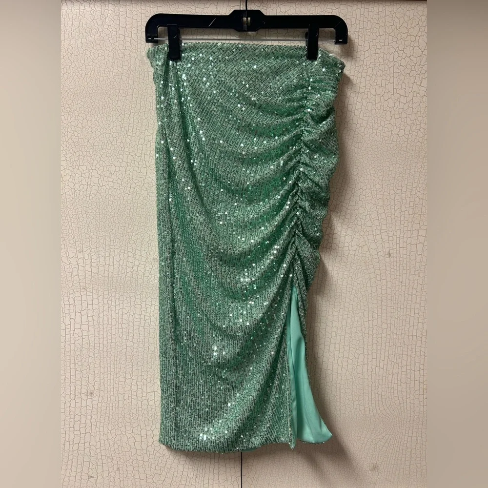 NWOT April Sky Mint Green Sequin Skirt - Picture 5 of 6